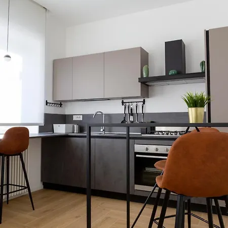 7th Floor Lejlighed *