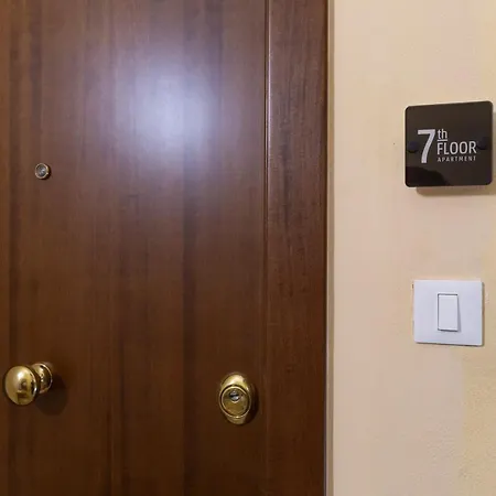 7th Floor *