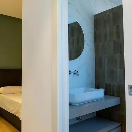 7th Floor Apartman